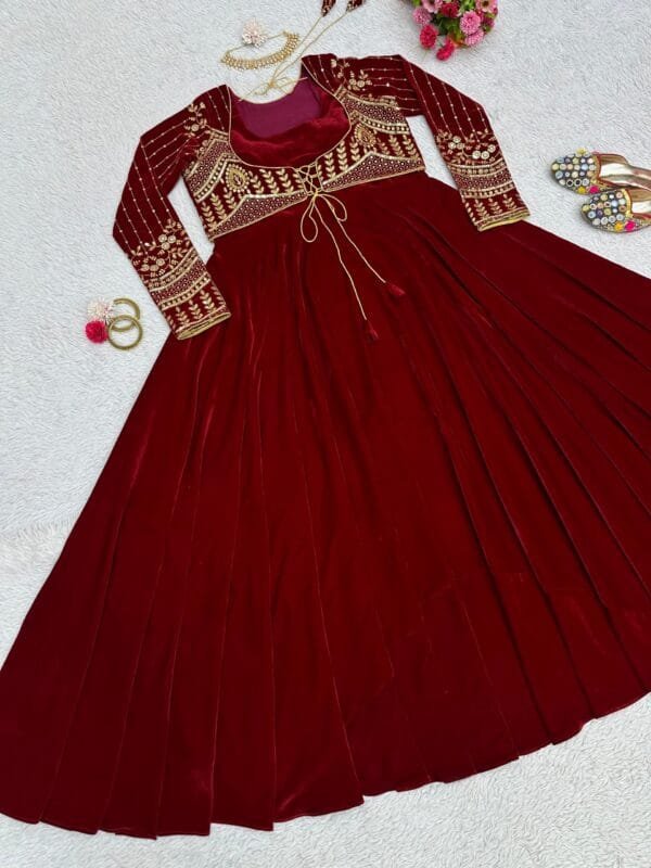 Velvet Elegance with Sequin Embellishments | Red - Image 8