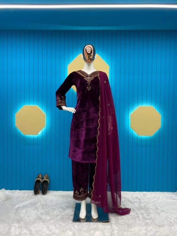 Velvet Kurta Set with Sequin Embroidery and Real Mirror Magic | Pink