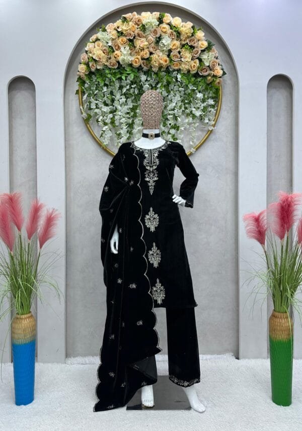 Velvet Elegance Unleashed: Luxurious Thread Work Ensemble