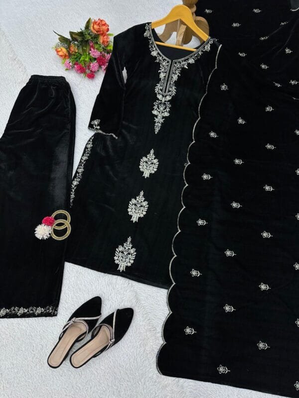 Velvet Elegance Unleashed: Luxurious Thread Work Ensemble - Image 9