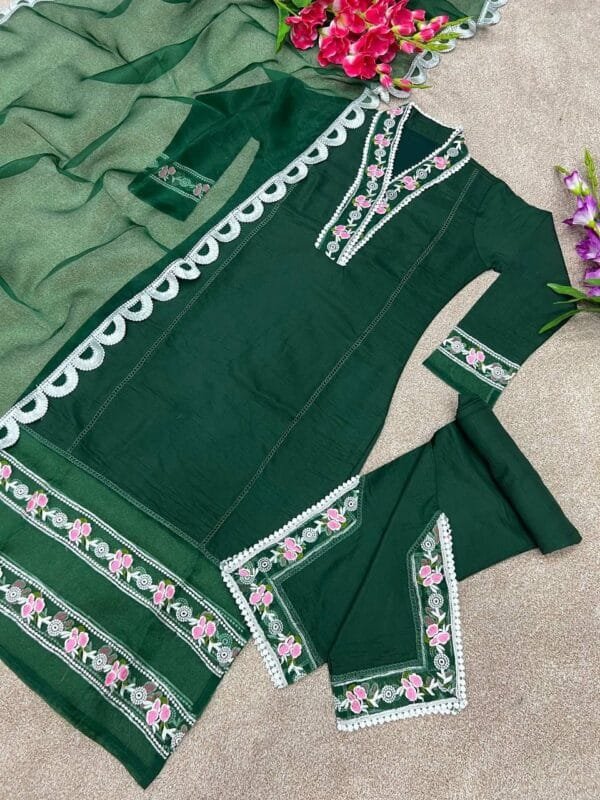 Cotton Silk Embroidered Kurta Set with Organza Dupatta | Green - Image 2