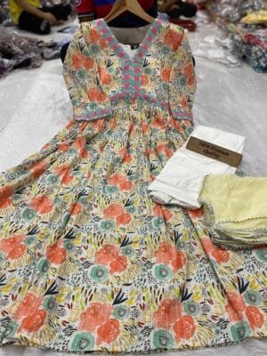 Printed Alia Cut Muslin Top with Embroidery Kurta Set