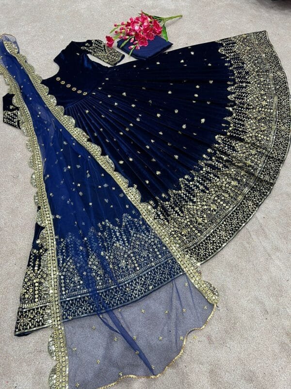 Heavy Velvet Gown: Embroidered Gown with Dupatta Ensemble | Blue - Image 2