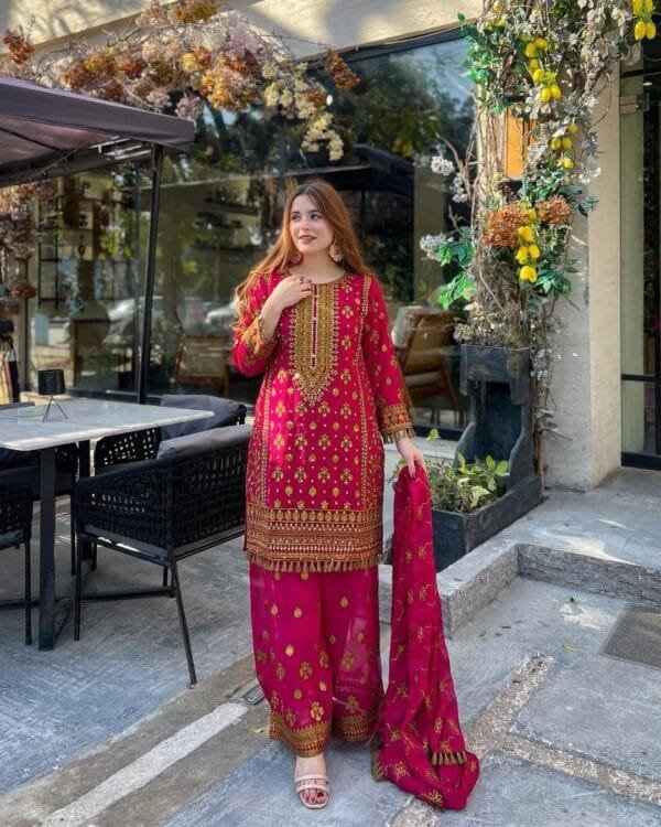 Elegance Redefined: Georgette Kurti & Palazzo Set | Red
