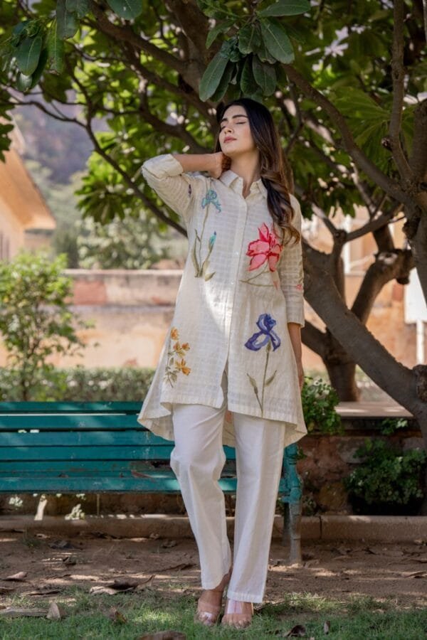 Stylish Off-White Floral Cotton Co-Ord Set with Asymmetric Top & Elastic Waist Trousers - Image 4
