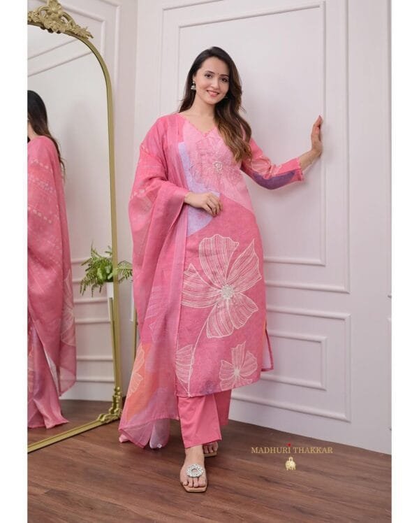 Linen Suit Set – Elegant Digital Printing with Hand Work and Lace Dupatta