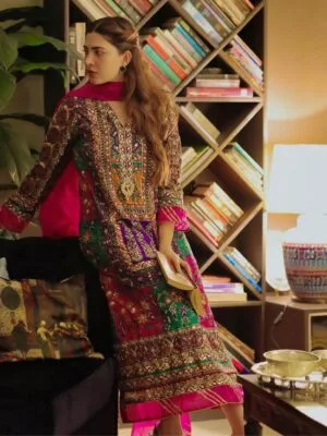 Elegant 3-Piece Fancy Kurti with Pant and Beautiful Dupatta Set