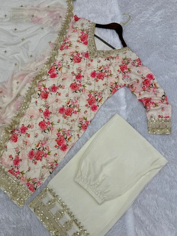 Fancy Embroidery and Sequins Work Kurti-Plazzo with Dupatta – Elegant New Collection - Image 4