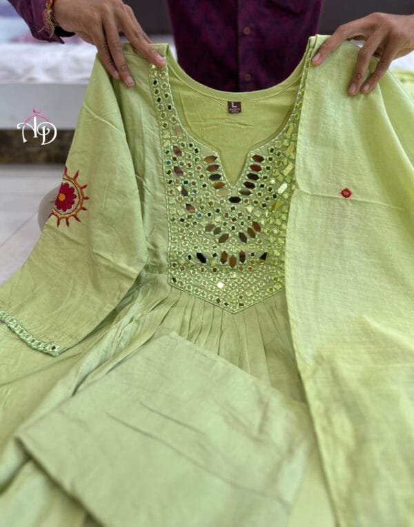 Elegant Alia-Cut Kurti Pant Dupatta Set with Real Mirror Handwork in 2 Colors - Image 13