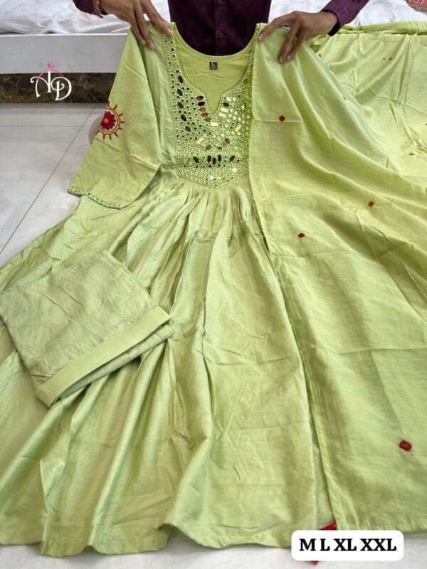 Elegant Alia-Cut Kurti Pant Dupatta Set with Real Mirror Handwork in 2 Colors - Image 17
