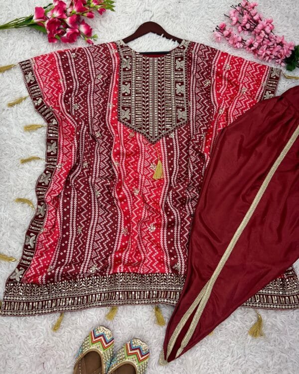 Elegant and Modern Women's Kaftan-Dhoti Set in Red - Image 7
