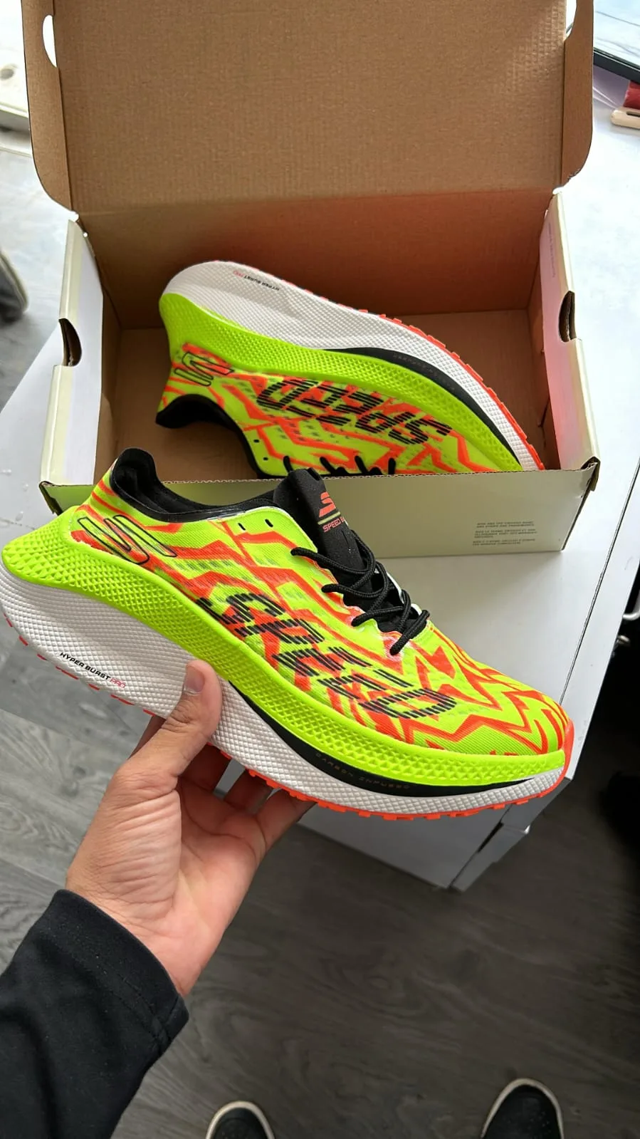 Men's Skechers Speed 24 Shoes in 5 Colors - Image 3